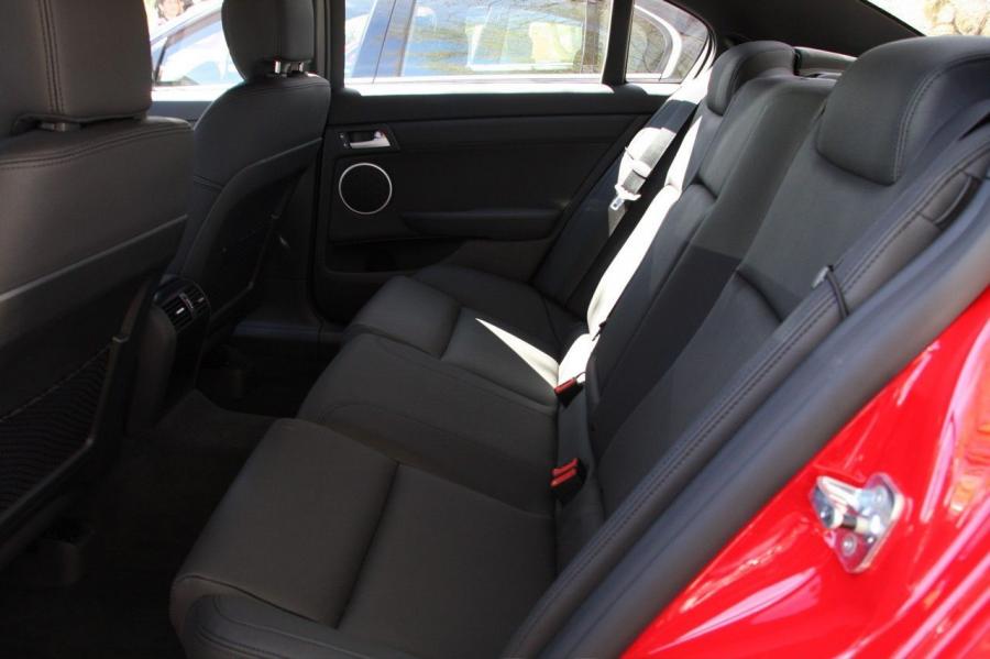  Pontiac G8 2008 года  (фото 20 из 85)